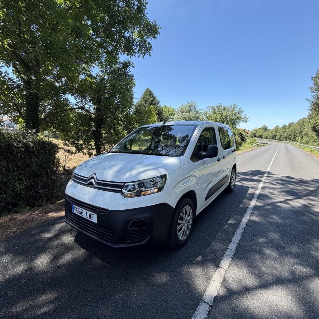 Foto 1 Citroen Berlingo 2021