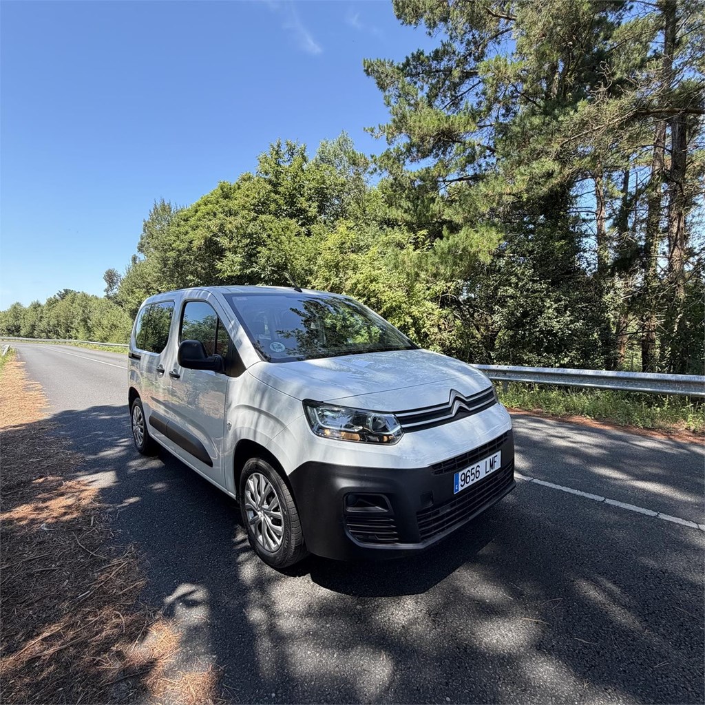 Foto 2 Citroen Berlingo 2021