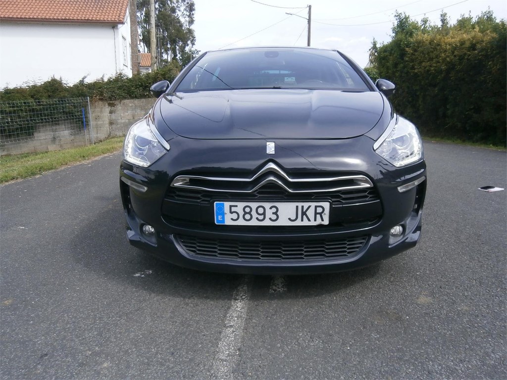 Foto 1 CITROËN DS5 1.6 e-HDI DESIGN
