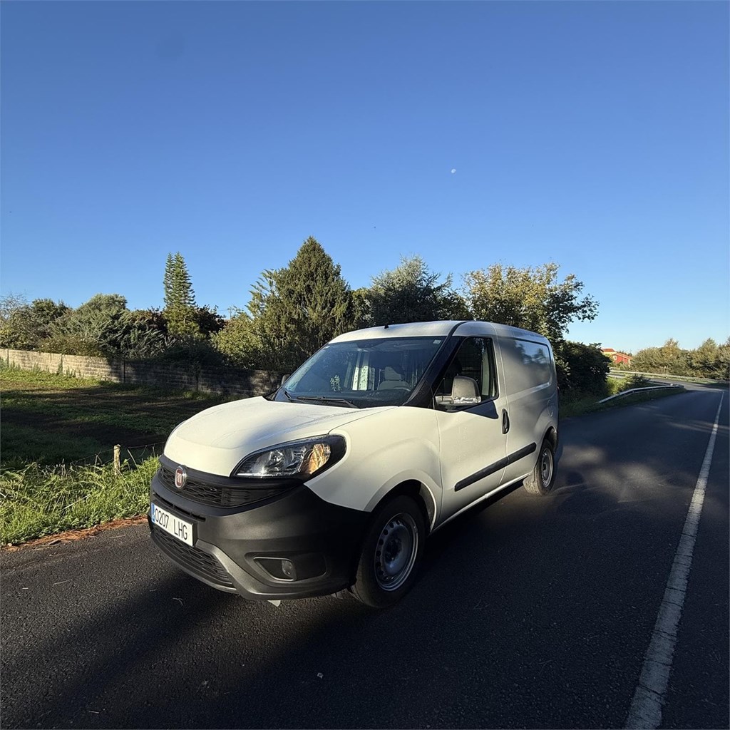 Foto 2 Fiat doblo 2020