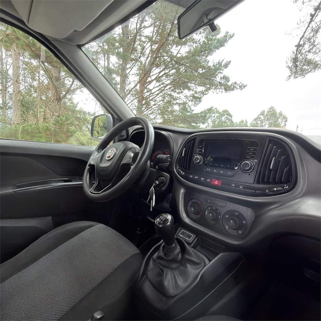 Foto 10 FIAT DOBLO CAMPER