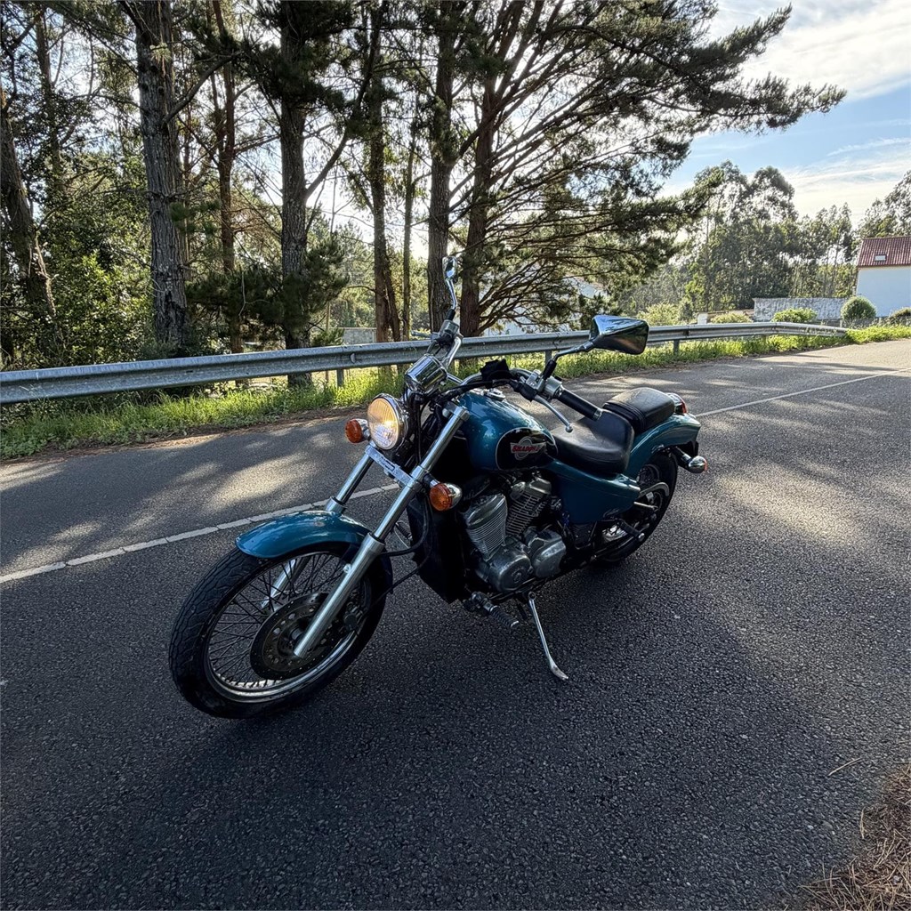 Foto 2 Honda Shadow 600