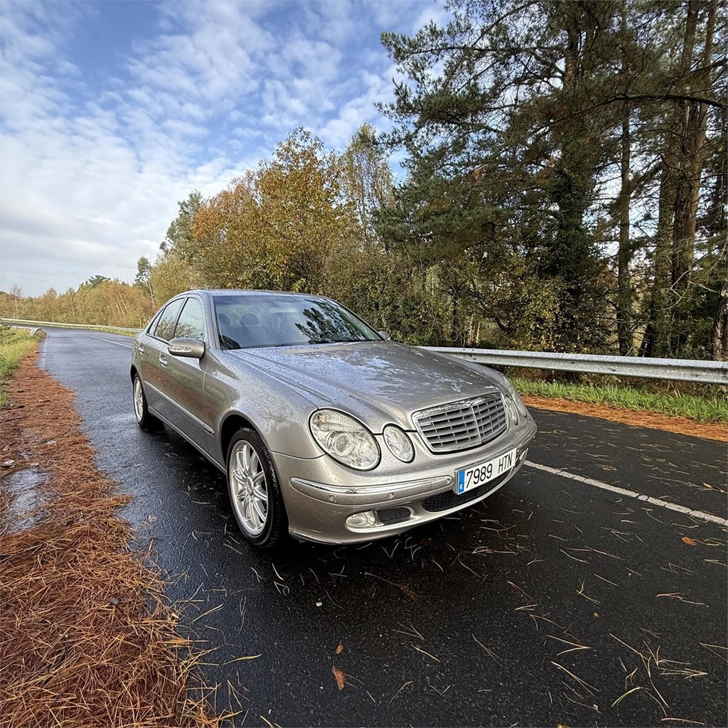 Foto 2 Mercedes-Benz E-Klasse E 220 CDI Elegance 