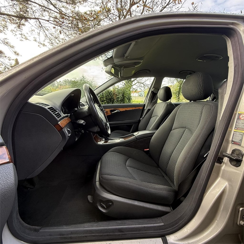 Foto 5 Mercedes-Benz E-Klasse E 220 CDI Elegance 