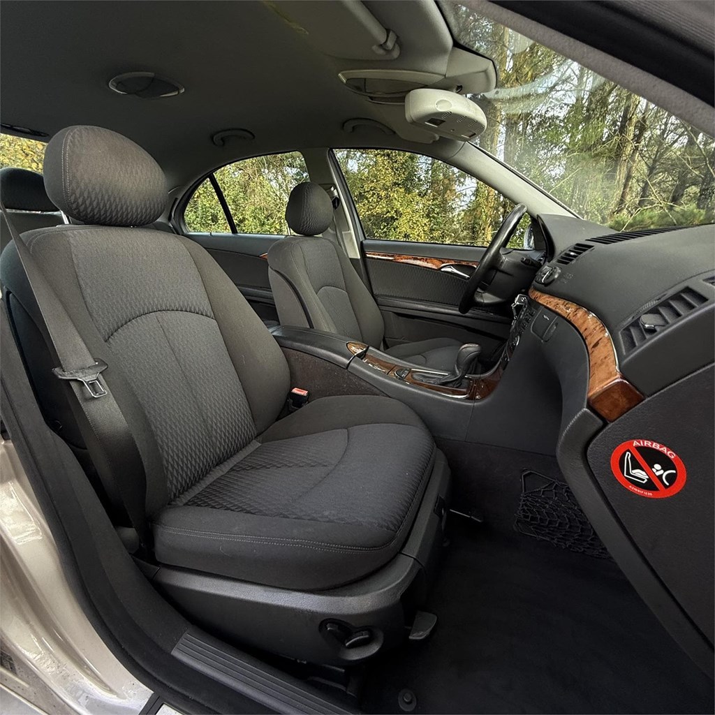 Foto 6 Mercedes-Benz E-Klasse E 220 CDI Elegance 