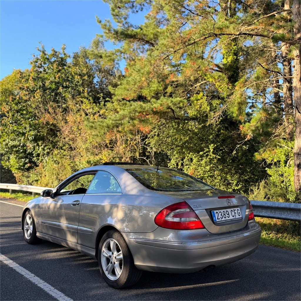 Foto 3 Mercedes CLK 270 CDI Avantgarde