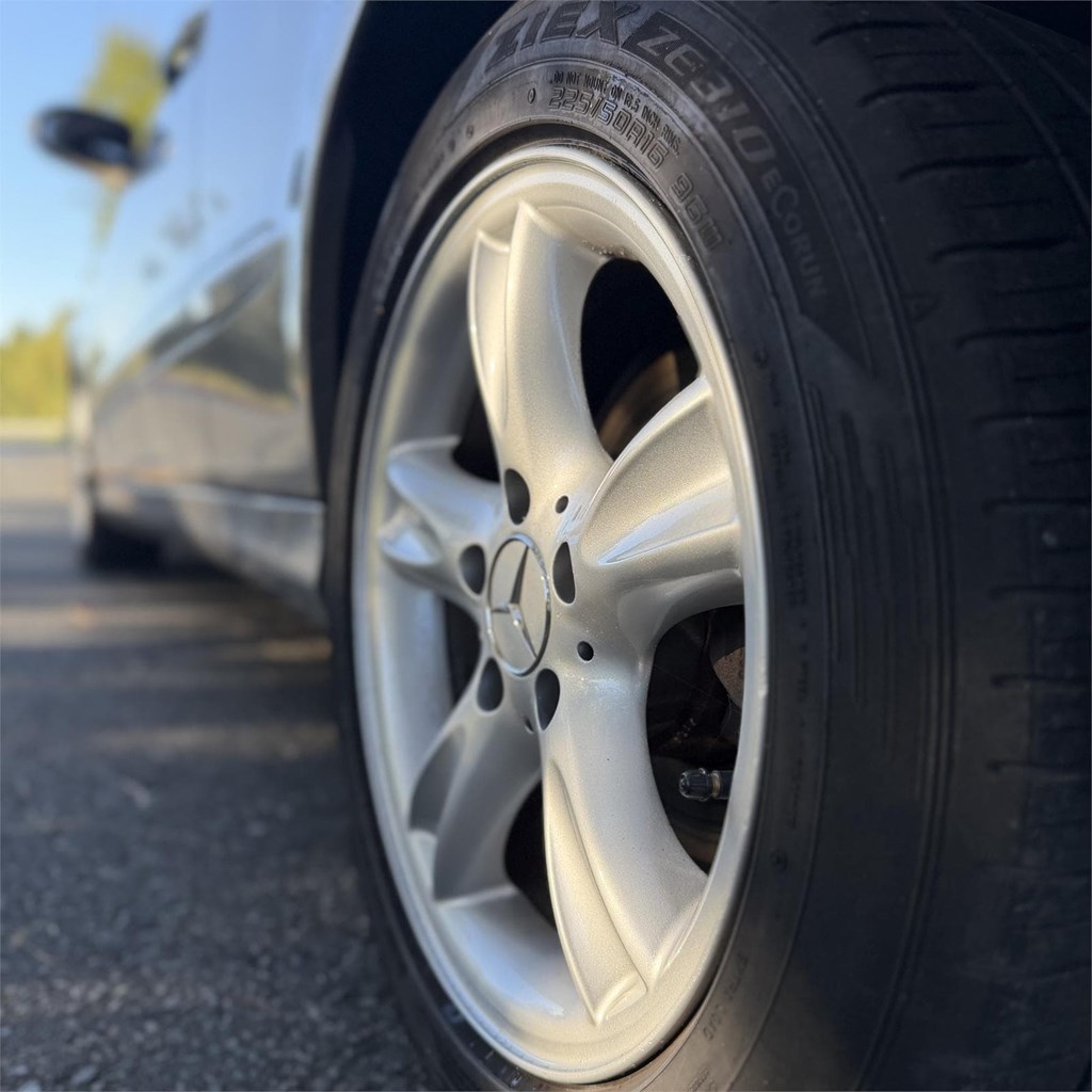 Foto 6 Mercedes CLK 270 CDI Avantgarde