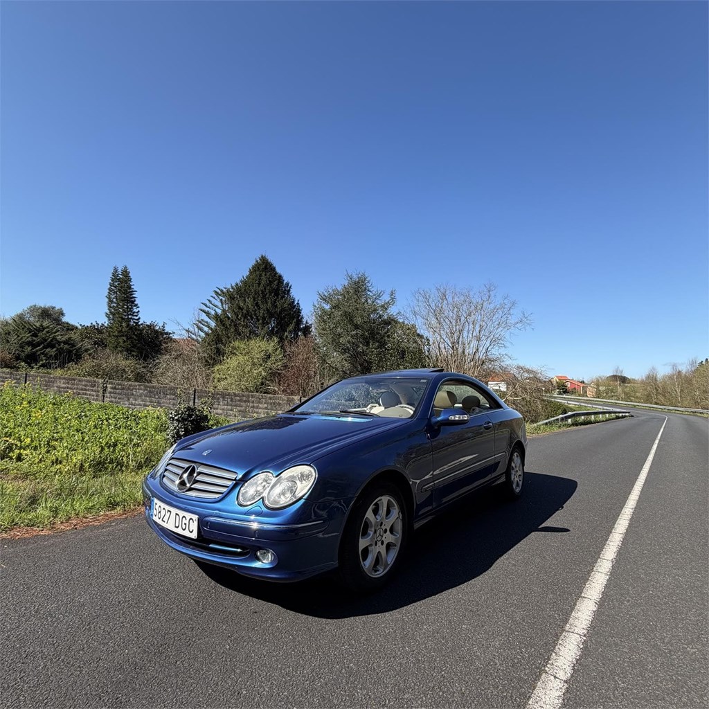 Foto 1 Mercedes CLK 270 Elegance