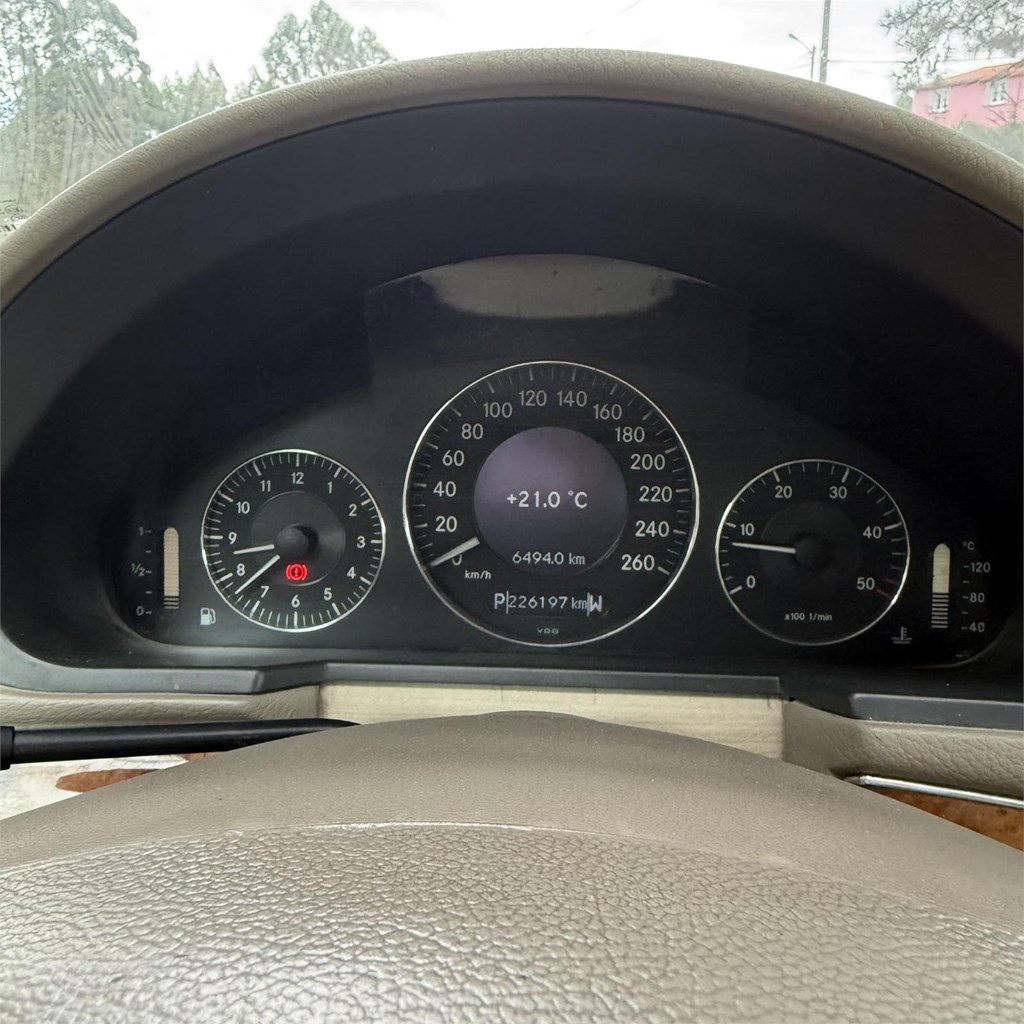 Foto 10 Mercedes E 220 CDI