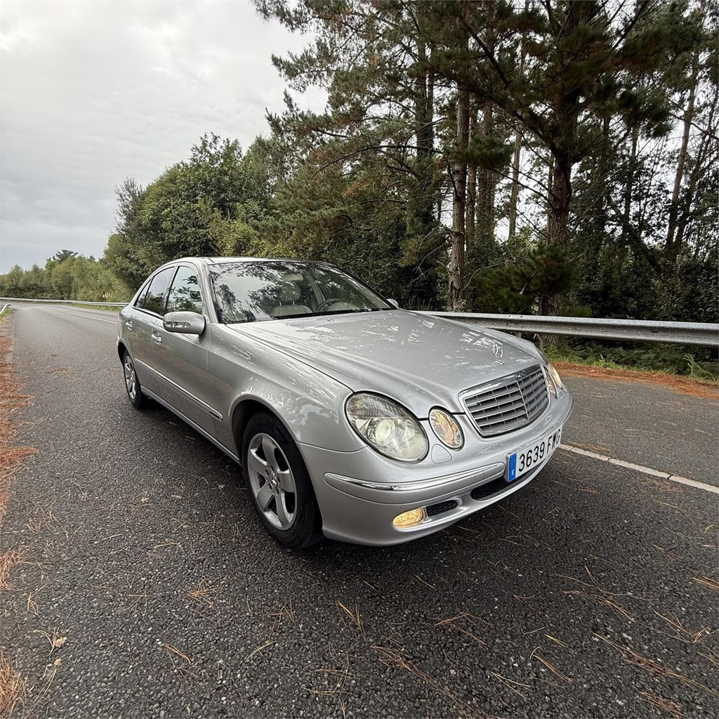 Foto 2 Mercedes E 220 CDI
