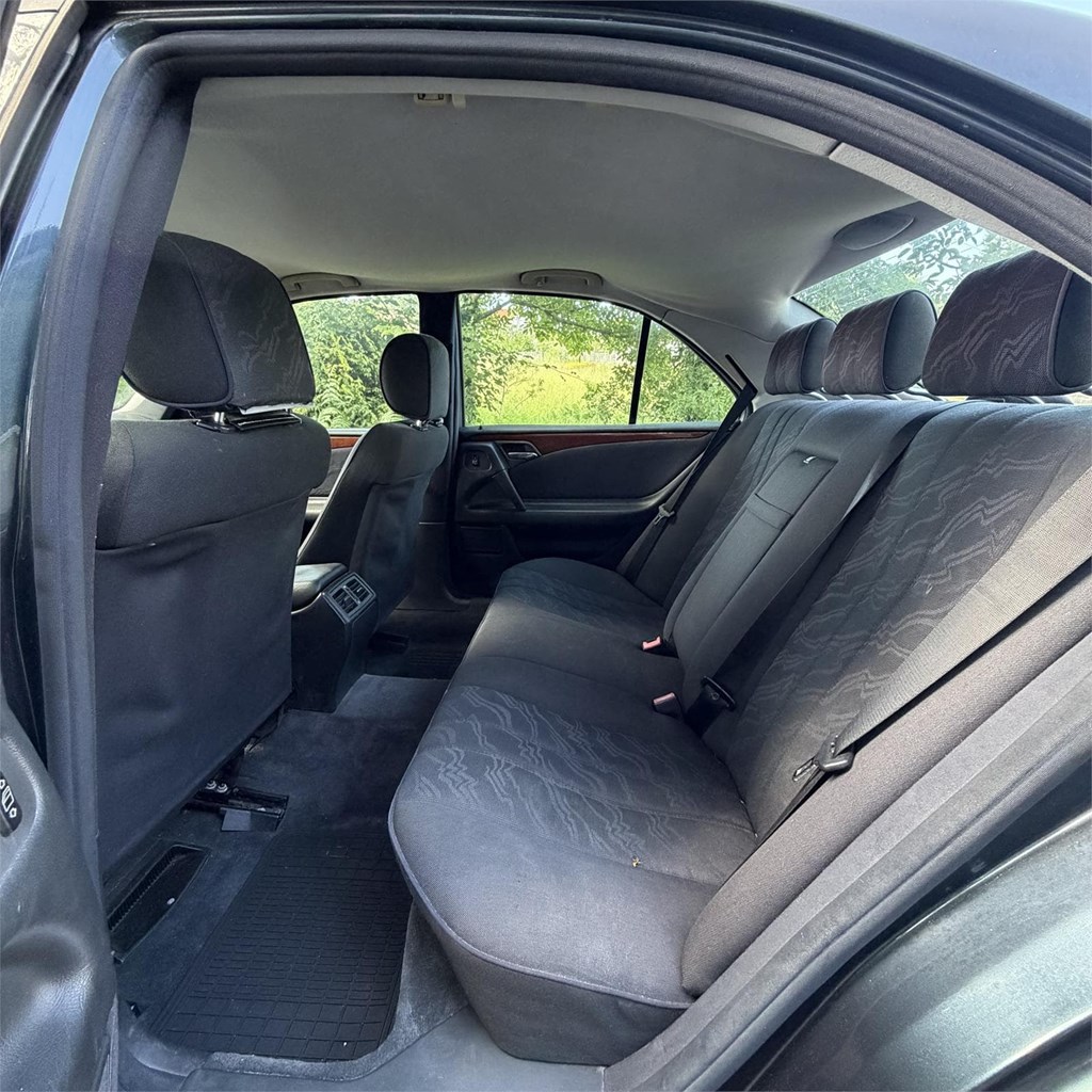 Foto 10 Mercedes E 290 Turbodiesel  Classic