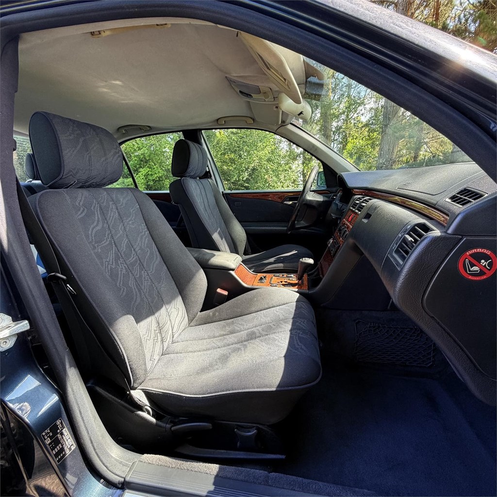 Foto 6 Mercedes E 290 Turbodiesel  Classic