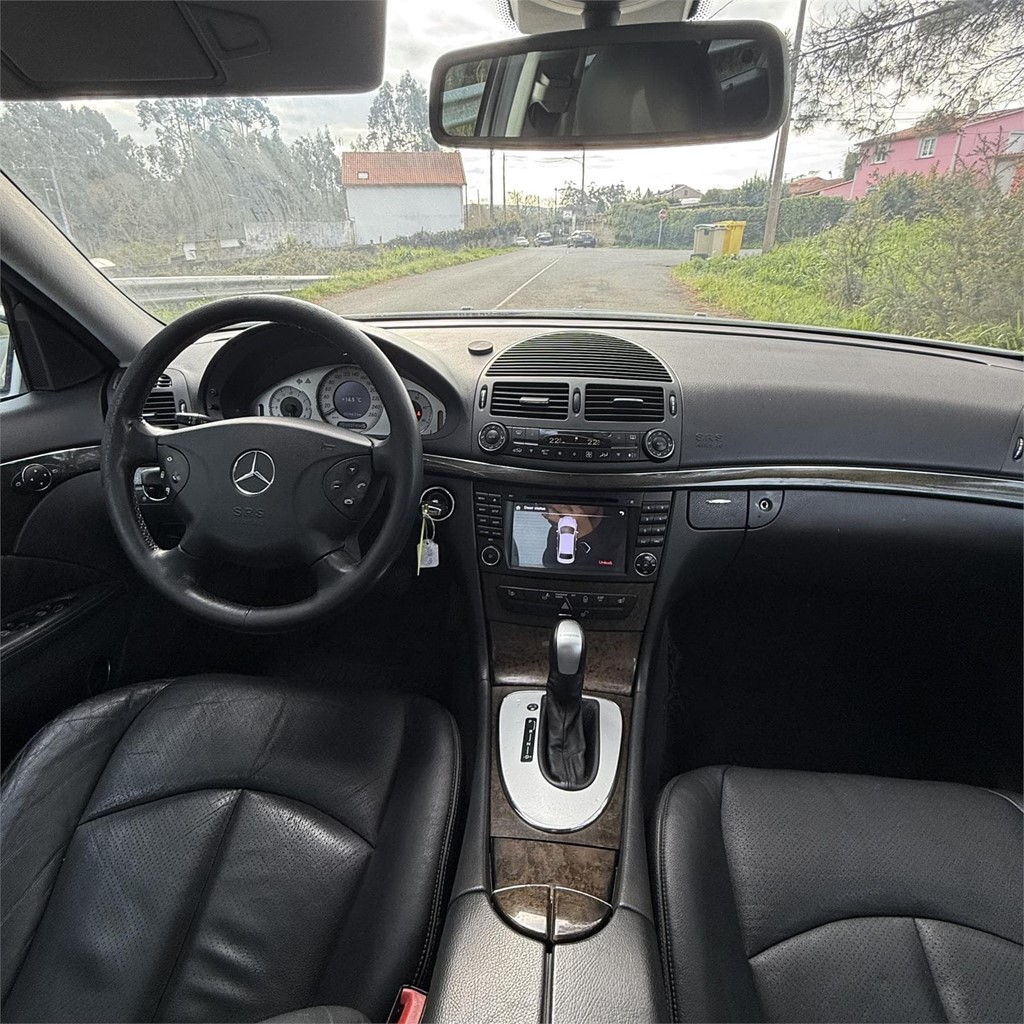 Foto 9 MERCEDES E-KLASSE E 220 CDI ELEGANCE
