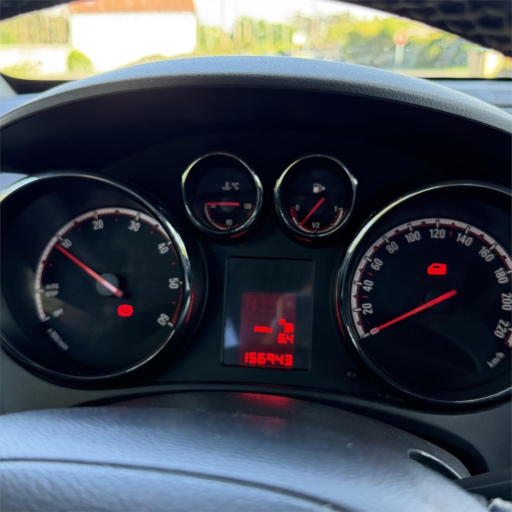 Foto 11 Opel Meriva 1.6 CDTI 2015