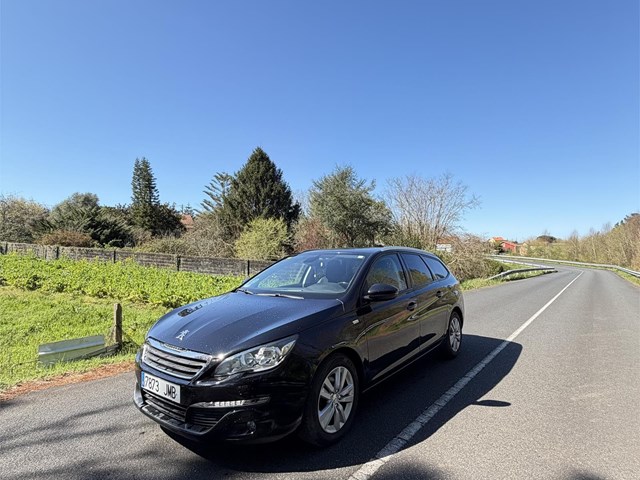 Peugeot 308 1.6 Blue-Hdi Style