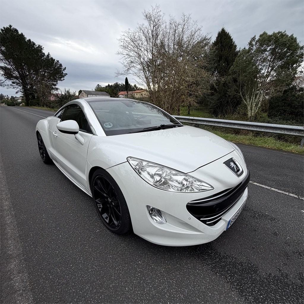 Foto 2 PEUGEOT RCZ 2.0HDI BASIS