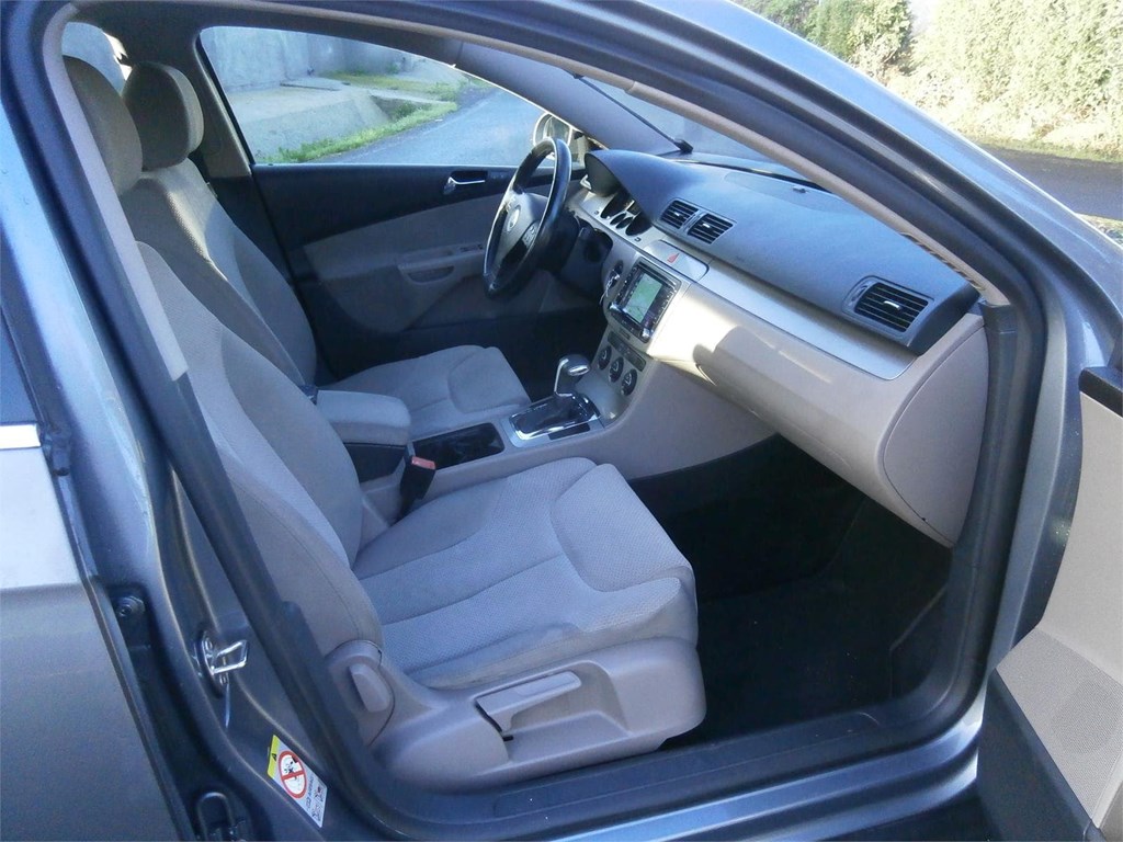 Foto 9 VOLKSWAGEN PASSAT 2.0 TDI ADVANCE